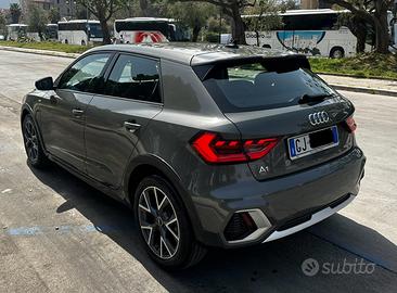 Audi A1 ALLSTREET 1.0 CAMBIO AUTOMATICO Garanzia