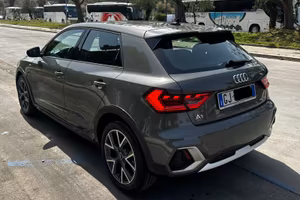 Audi A1 ALLSTREET 1.0 CAMBIO AUTOMATICO Garanzia