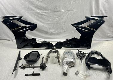 VARIE CARENE E PARTI TRIUMPH DAYTONA 675 2007 2012