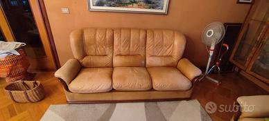 divano pelle