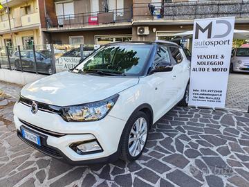 Ssangyong Tivoli 1.6d 2WD Juice Aut. + Gancio trai