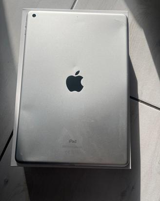 iPad 8th (2020) 128gb