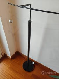 piantana di design Artemide Nestore Lettura