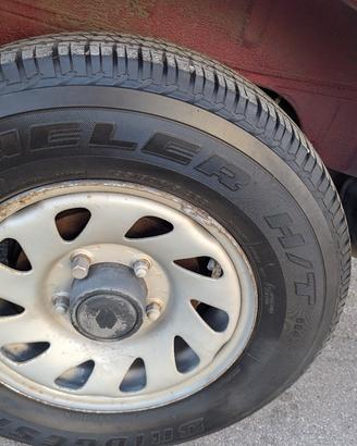 4 Gomme Bridgestone Dueler H/T 684 II - 195/80 R15