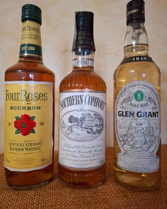 Tre bottiglie da collezione di whisky anni 90