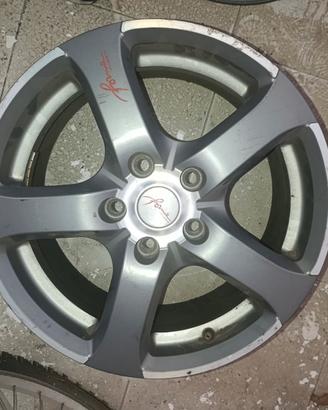 Cerchi 16" Fondmetal per Mercedes-Benz