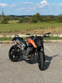Duke 790 a2 libretto