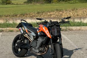 Duke 790 a2 libretto