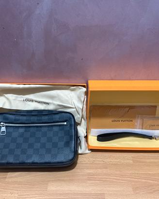 Pochette Louis Vuitton