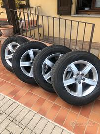 Gomme invernali 235 65 17 per Audi q5