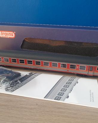 Carrozza 2a classe MDVE Vitrains art.  3043