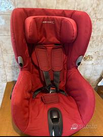 Seggiolone auto bebè confort