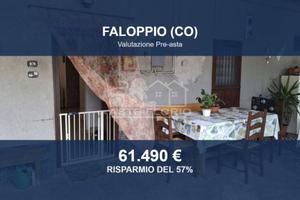 Immobile in asta di 239 m² con più di 5 locali a F