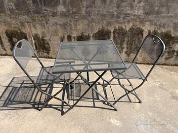 TAVOLINO IN METALLO PIU 2 SEDIE