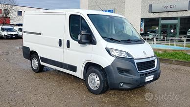 PEUGEOT Boxer 330 2.0 bluehdi 130cv L1H1 E6