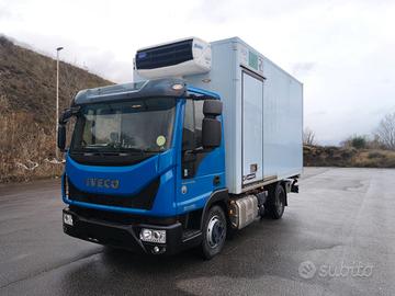 Iveco Eurocargo 80E22 con cassa termica doppia tem