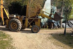 Paletta terna ruspa con retroescavatore Mf massey 
