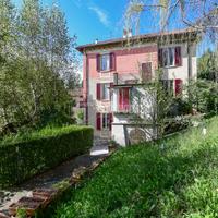 VILLA INDIPENDENTE CON GIARDINO PRIVATO!!