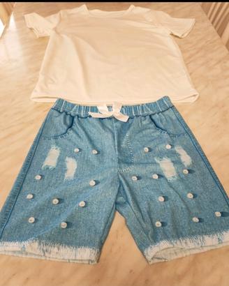 Completo bambina: T-shirt bianca e shorts