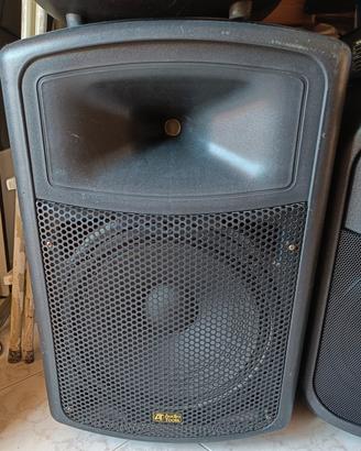 Cassa amplificata attiva Audio Tools da 800 watt  