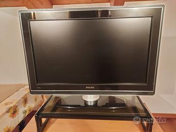 TV 32" Philips Cineos con Ambilight (mod. vintage)