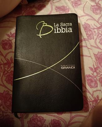 Sacra Bibbia in ecopelle e rifiniture in argento
