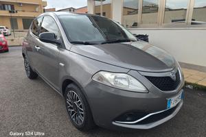 Lancia Ypsilon 1.3 MJT 16V 95 CV 5 porte S&S Silve
