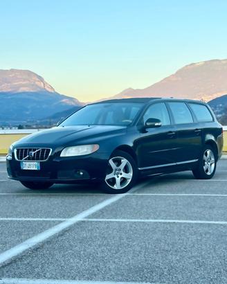 Volvo V70 2.0 D Neopatentati 2010