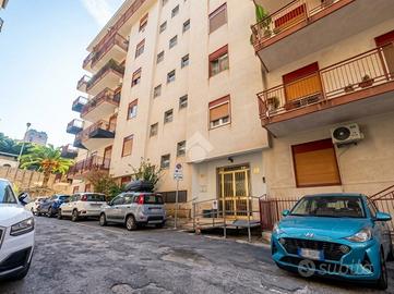 3 LOCALI A TERMINI IMERESE