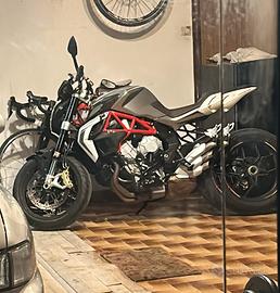 MV Brutale 800 TRATTABILE