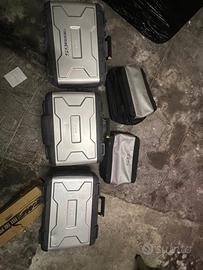 Accessori BMW R1200GS e KTM Super Adventure 1290