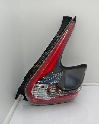 Faro fanale stop posteriore dx nissan juke f15 201
