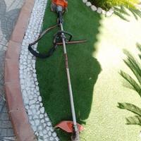 decespugliatore marca Castor 