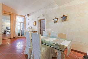 MERAVIGLIOSO QUADRILOCALE IN CONTESTO STORICO E SI