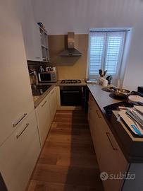 cucina dal valore di 3850 vend a 990