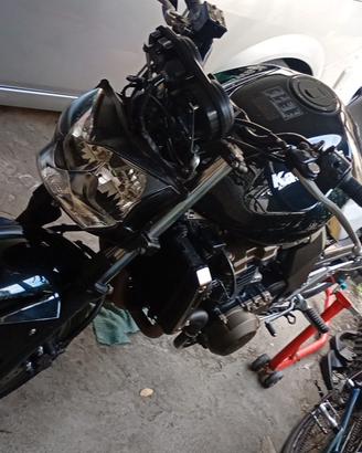 Kawasaki z 750 s--naked--pochi km