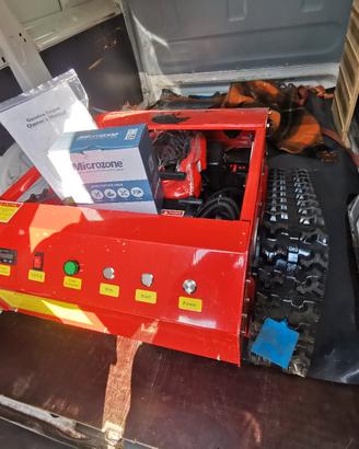 falciatrice robot radiocomandato 