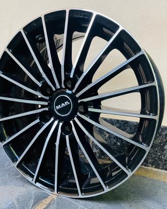 Cerchi in Lega MAK 16” 5x110 ET35 per Fiat 500X