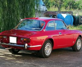 Alfa romeo gt veloce 2000