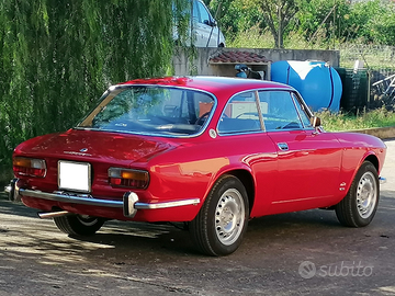 Alfa romeo gt veloce 2000