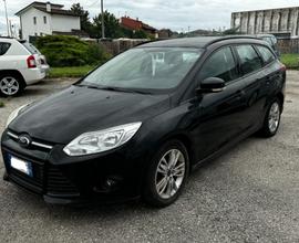 FORD Focus 1.6 TDCi 95 CV SW Titanium