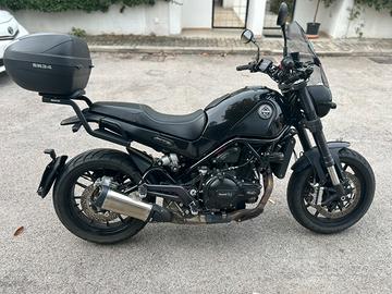 Benelli Leoncino 500 abs