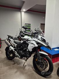 Benelli TRK 502 X 2023 KM 6500 PARI A NUOVO