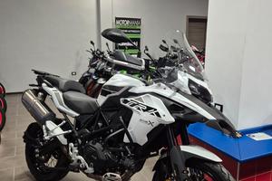 Benelli TRK 502 X 2023 KM 6500 PARI A NUOVO