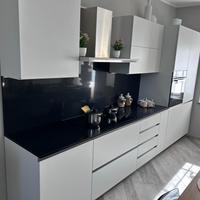 Cucina nuova laccata per cambio Expo Fuori tutto