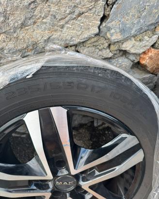 cerchi Mak da 17  piu gomme da neve