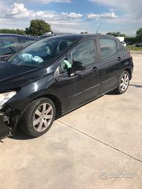 Peugeot 308 berlina