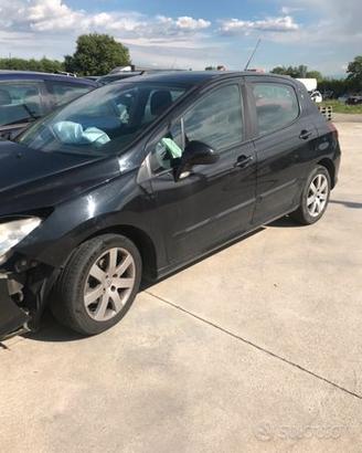 Peugeot 308 berlina
