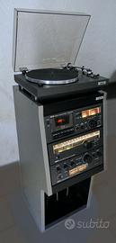 Impianto Hi-Fi AKAI total black con mobile.