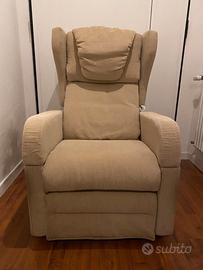 poltrona elevabile elettrica Globalmed mod. Savoy